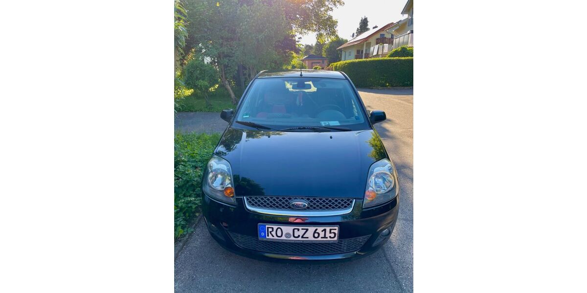 Ford Fiesta 155.300 km 3.250 &euro; Rosenheim 83024