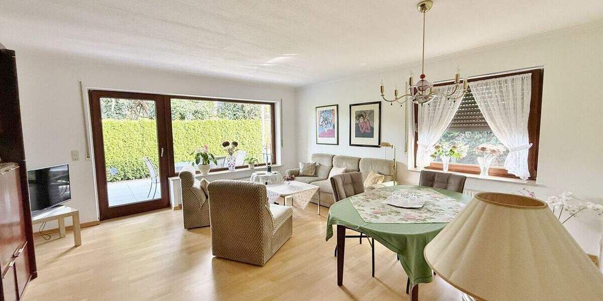 Mehrfamilienhaus, Wohnhaus Delmenhorst Bungerhof - 9 Zimmer, 251 m&sup2;, 479.000&euro; | Angebot:23790170