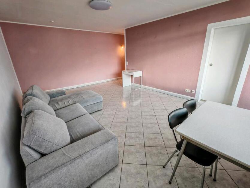 Moderne 2-Zimmer-Wohnung mit Balkon in Sindorf zimmer