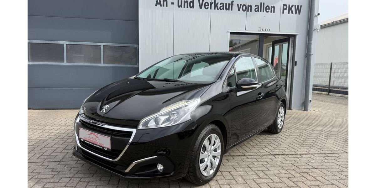 Peugeot 208 172.574 km 5.500 &euro; Bedburg-Hau 47551