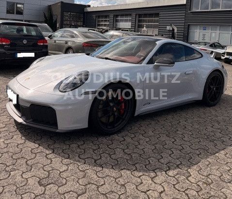 Porsche 992 7.500 km 208.250 &euro; Medebach 59964