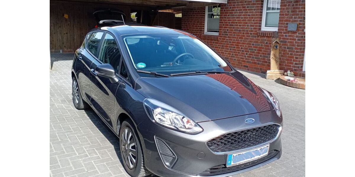 Ford Fiesta 96.000 km 8.900 &euro; Friedeburg 26446