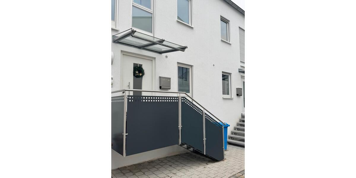 Reihenhaus Ulm Obertalfingen - 5 Zimmer, 132 m&sup2;, 560.000&euro; | Angebot:26349420