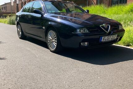 Alfa Romeo 166 188.500 km 5.200 € Frankfurt 60388