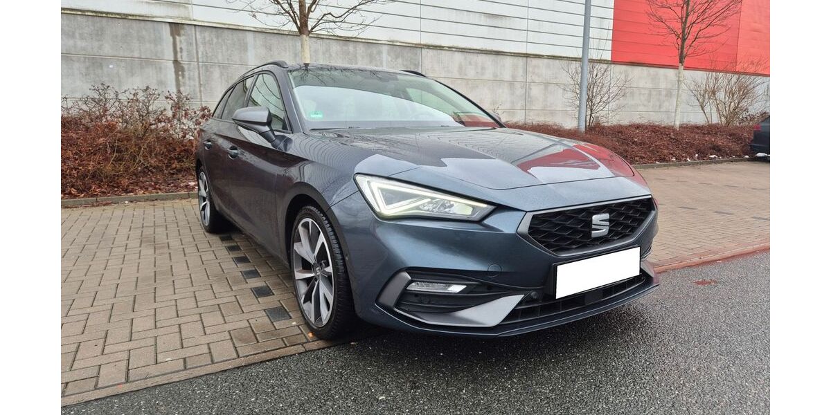 Seat Leon 97.851 km 15.390 &euro; Fürth 90762
