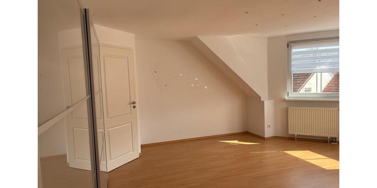 Maisonettenwohnung Zweibrücken - 4 Zimmer, 117 m&sup2;, 920&euro; | Angebot:26424457