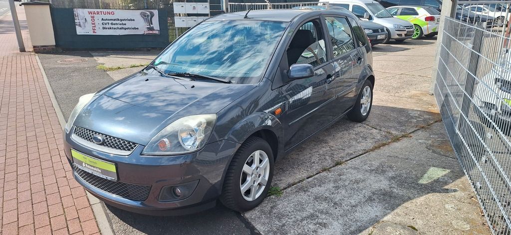 Ford Fiesta 121.000 km 2.999 € Leipzig 04288