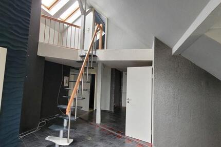 Gemütliche 3-Raum-Maisonette im Dachgeschoss in Löbau – perfekt für Selbstgestalter! 3 zimmer