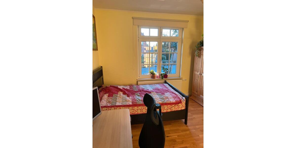 Einfamilienhaus Bad Oldesloe - 5.5 Zimmer, 132 m&sup2;, 599.000&euro; | Angebot:26130649