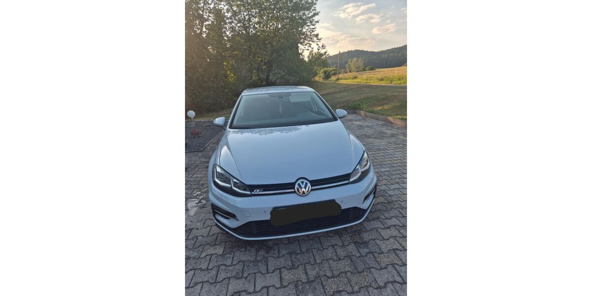 VW Golf 97.500 km 15.890 &euro; Falkenstein 93167