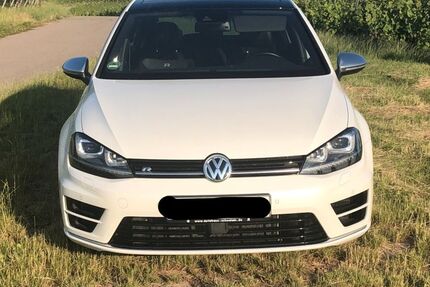 VW Golf 136.000 km 19.800 &euro; Bretzfeld 74626