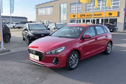Hyundai i30 75.000 km 12.500 &euro; Laufeld 54533