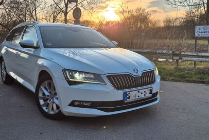 Skoda Superb 175.000 km 13.999 &euro; Lohmar 53797