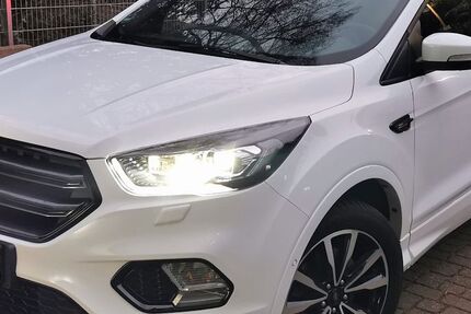 Ford Kuga 55.000 km 21.900 &euro; Kierspe 58566