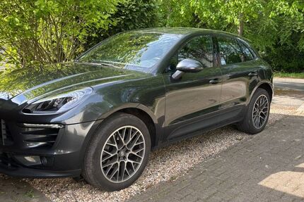 Porsche Macan 86.780 km 37.100 &euro; Bremen 28357