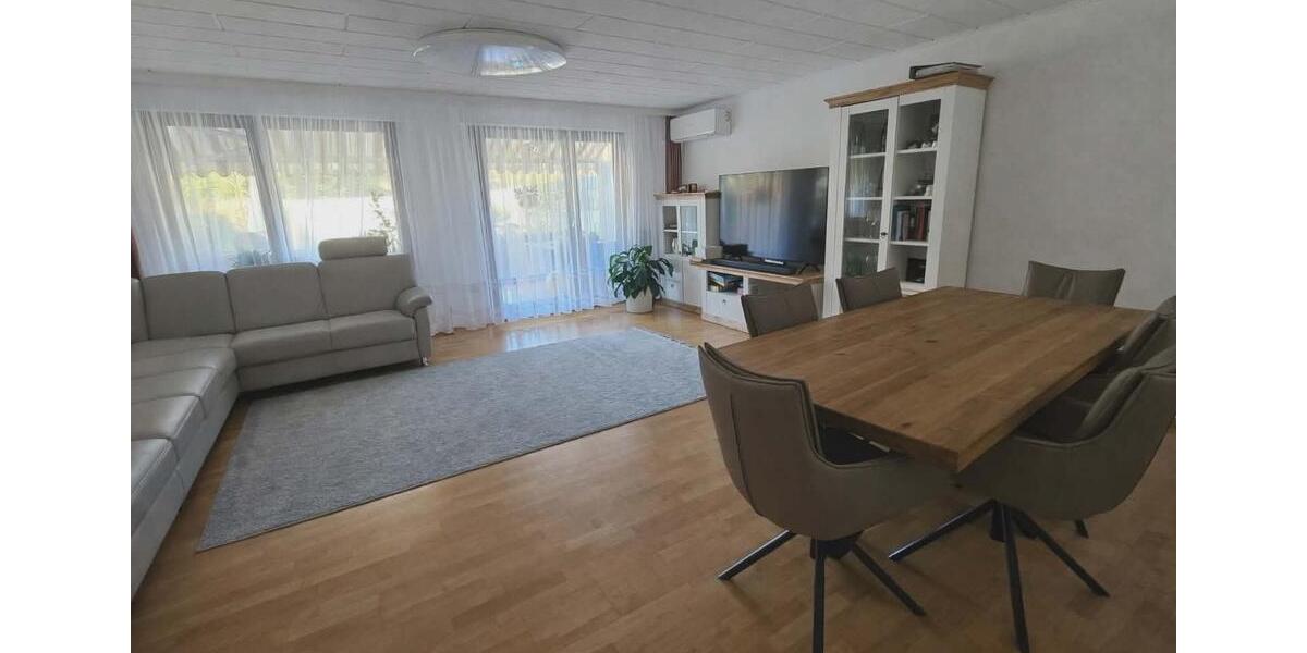 Reihenhaus Bad Säckingen - 5.5 Zimmer, 143 m&sup2;, 560.000&euro; | Angebot:26990953