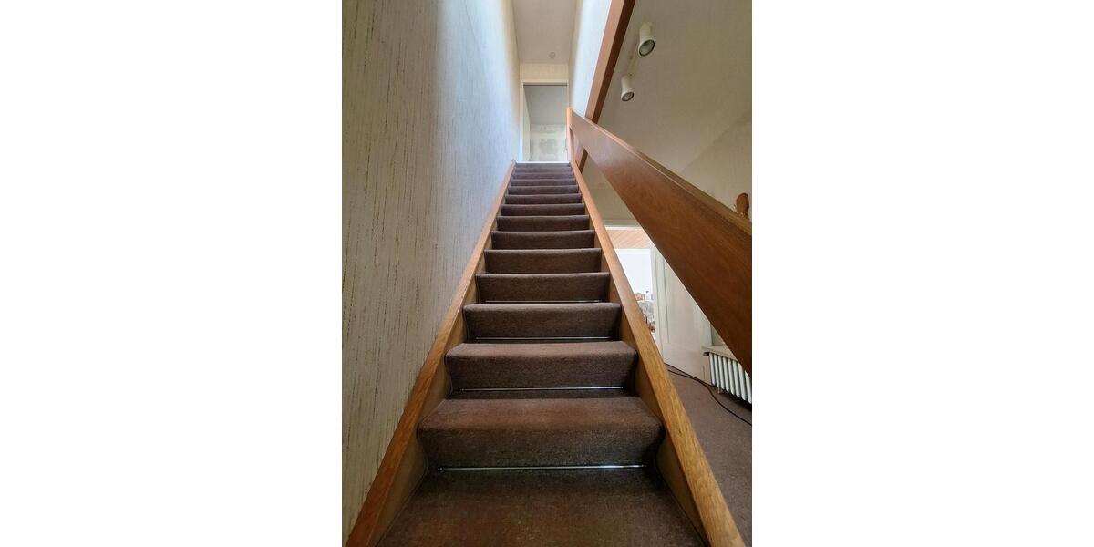 Einfamilienhaus Twistringen - 10 Zimmer, 190 m&sup2;, 195.000&euro; | Angebot:27023985
