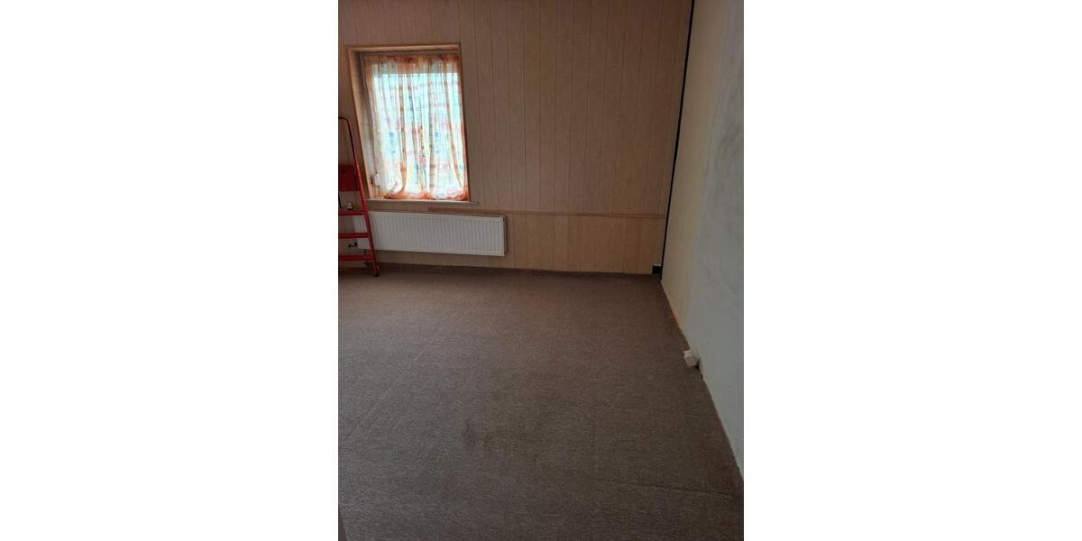 Mehrfamilienhaus, Wohnhaus Guben - 6 Zimmer, 200 m&sup2;, 980&euro; | Angebot:26286595