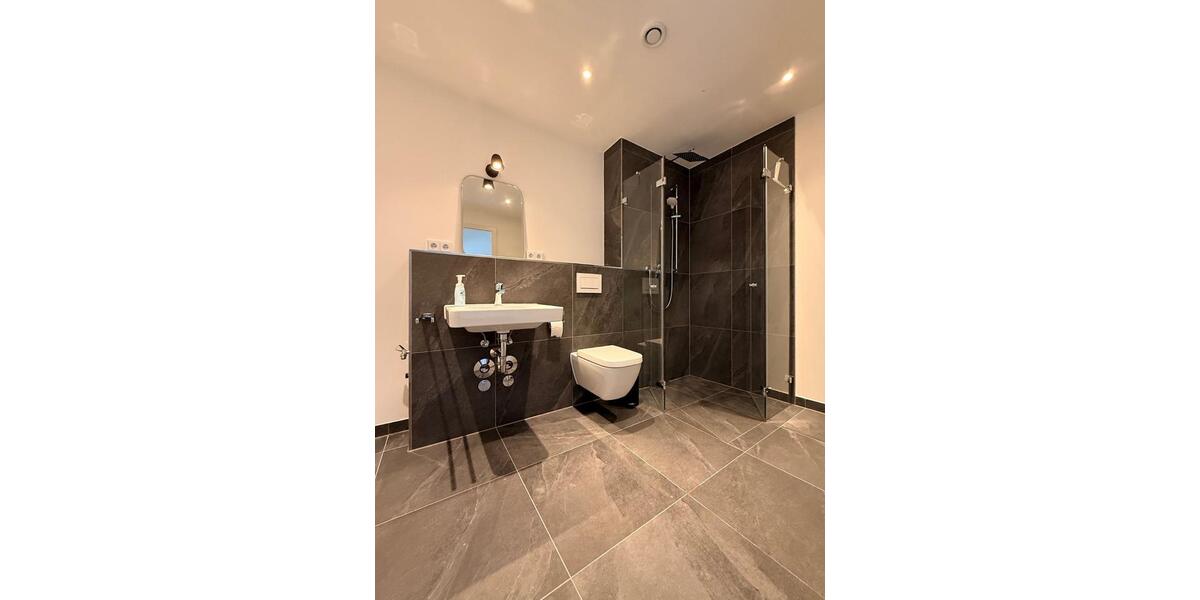Etagenwohnung Traunstein - 3 Zimmer, 77 m&sup2;, 1.185&euro; | Angebot:26226847