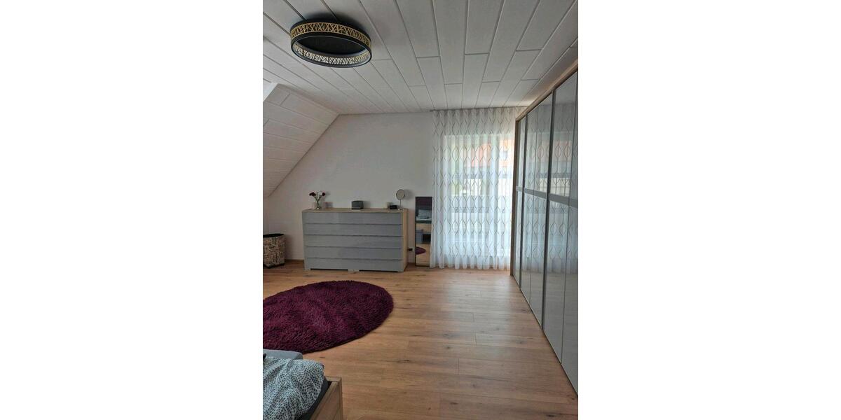 Dachgeschoßwohnung Gottmadingen - 4 Zimmer, 133 m&sup2;, 430.000&euro; | Angebot:26624015