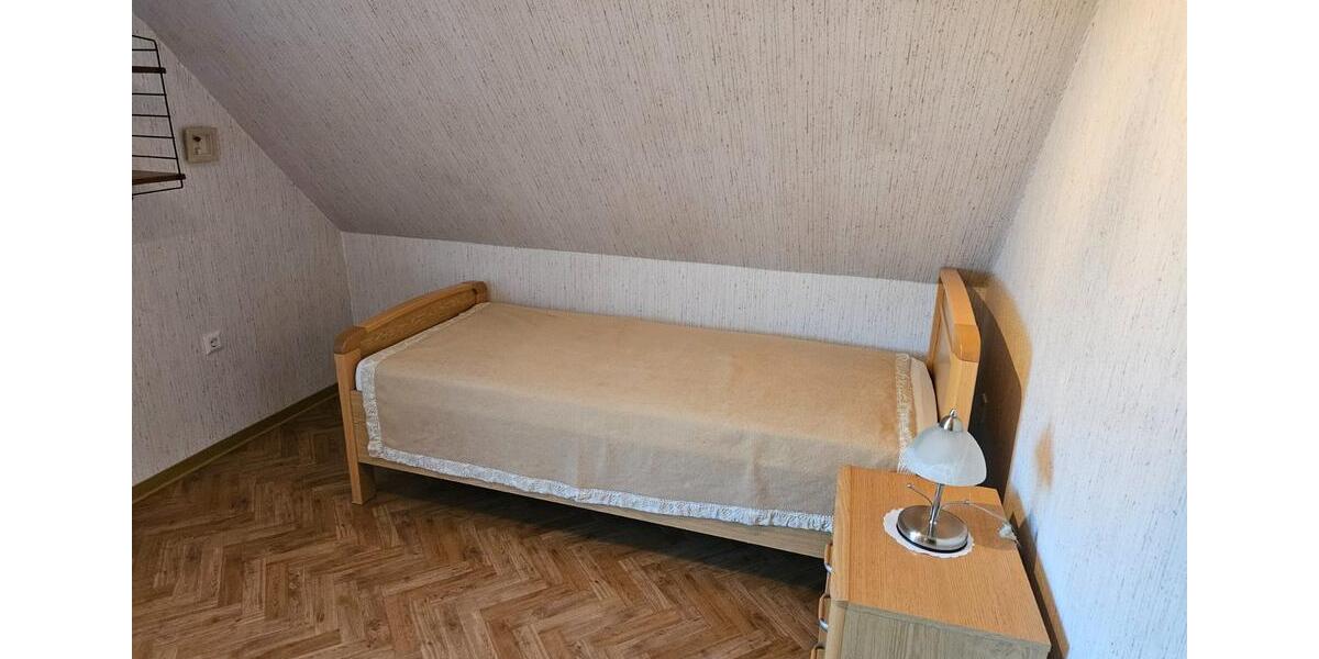 Etagenwohnung Steyerberg - 3 Zimmer, 85 m&sup2;, 450&euro; | Angebot:25173484