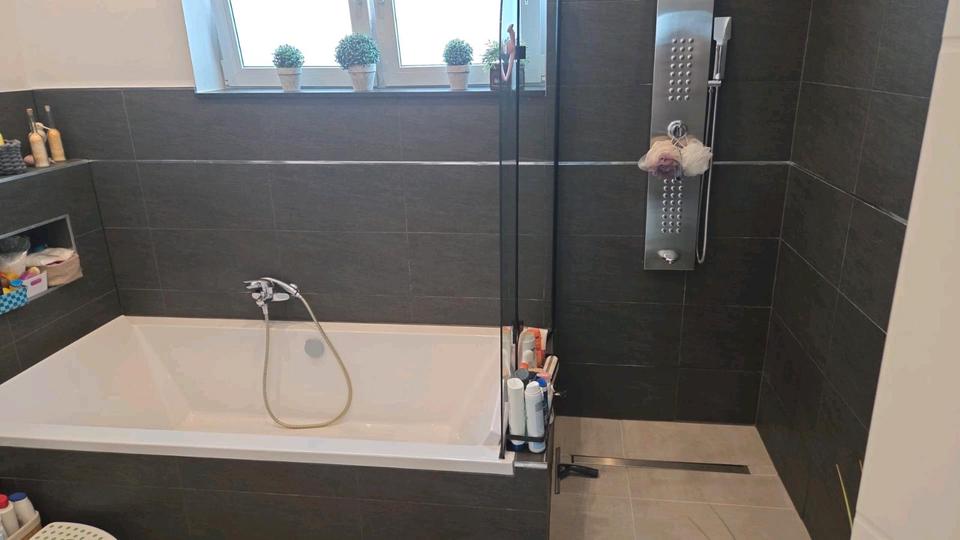 Bungalow Baesweiler - 5 Zimmer, 116 m&sup2;, 625.000&euro; | Angebot:26852316