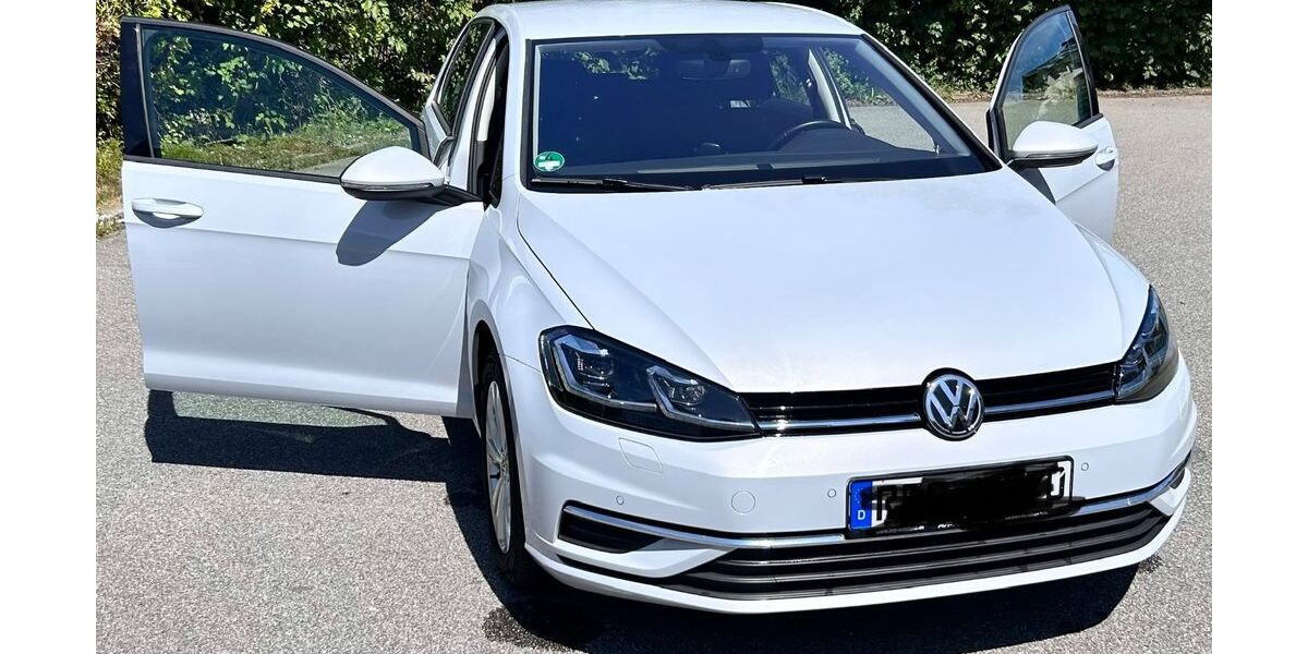 VW Golf 75.000 km 12.500 &euro; Zwiesel 94227