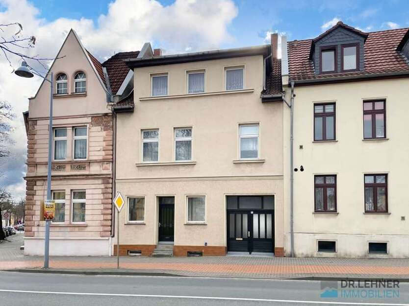 Haus zum Kaufen in Bernburg 75.000 € 89 m²
