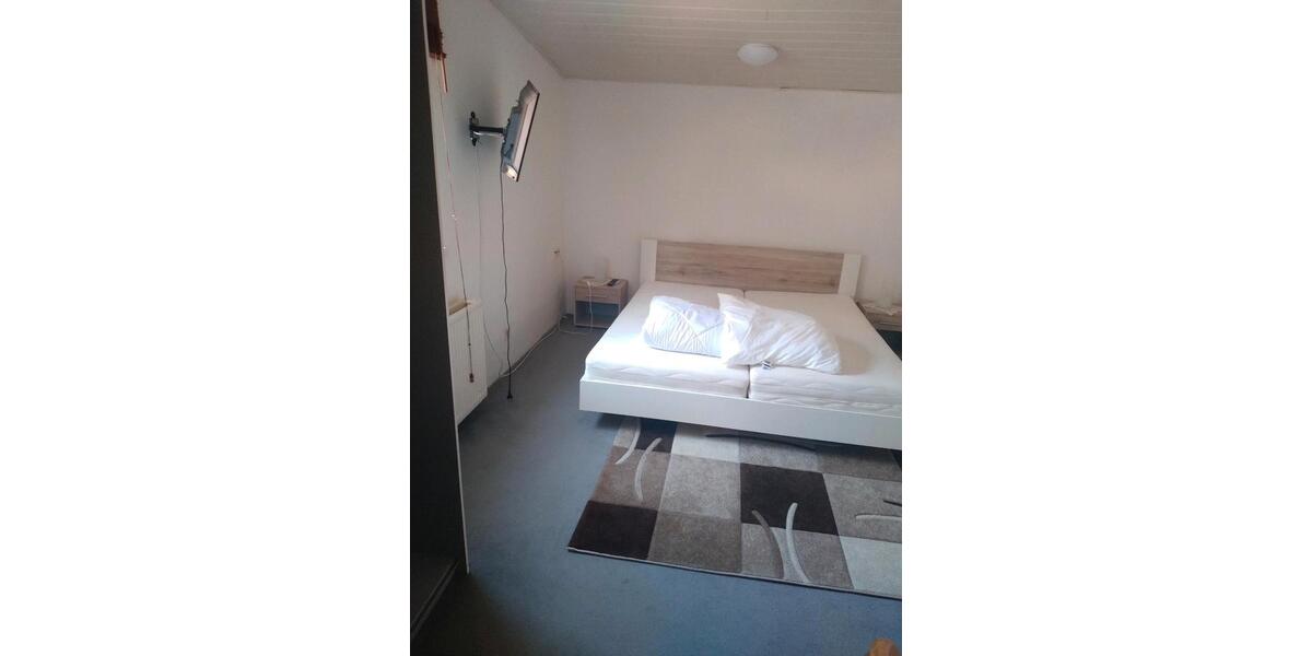 Erdgeschoßwohnung Steinhorst - 2 Zimmer, 75 m&sup2;, 20&euro; | Angebot:22355327