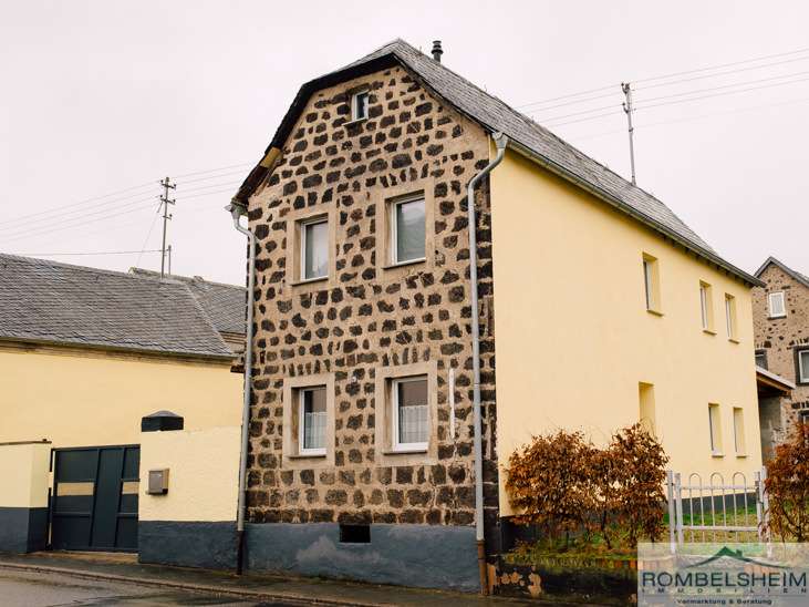 Einfamilienhaus Ochtendung - 2 Zimmer, 85 m&sup2;, 198.000&euro; | Angebot:25970400