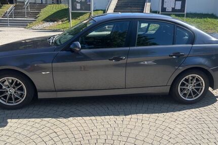 BMW 320 360.000 km 2.800 &euro; Rottenegg 85290