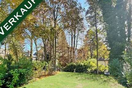 Haus zum Kaufen in Mülheim-Uhlenhorst 1.169.000 € 240 m² 6 zimmer