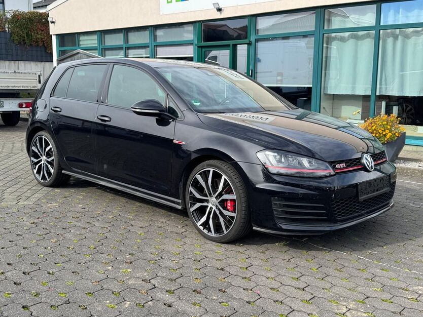 VW Golf 75.998 km 15.950 € Ebsdorfergrund 35085