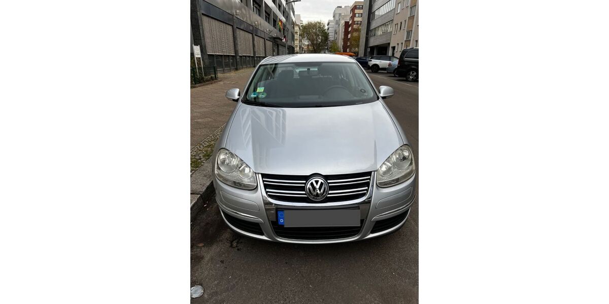 VW Jetta 83.500 km 3.500 &euro; Berlin 10787
