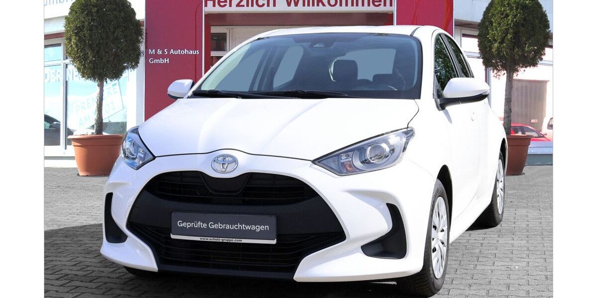 Toyota Yaris 54.623 km 12.970 &euro; Rathenow 14712