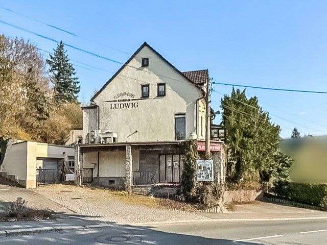 Einfamilienhaus Glauchau - 7 Zimmer, 153 m&sup2;, 155.000&euro; | Angebot:25855731