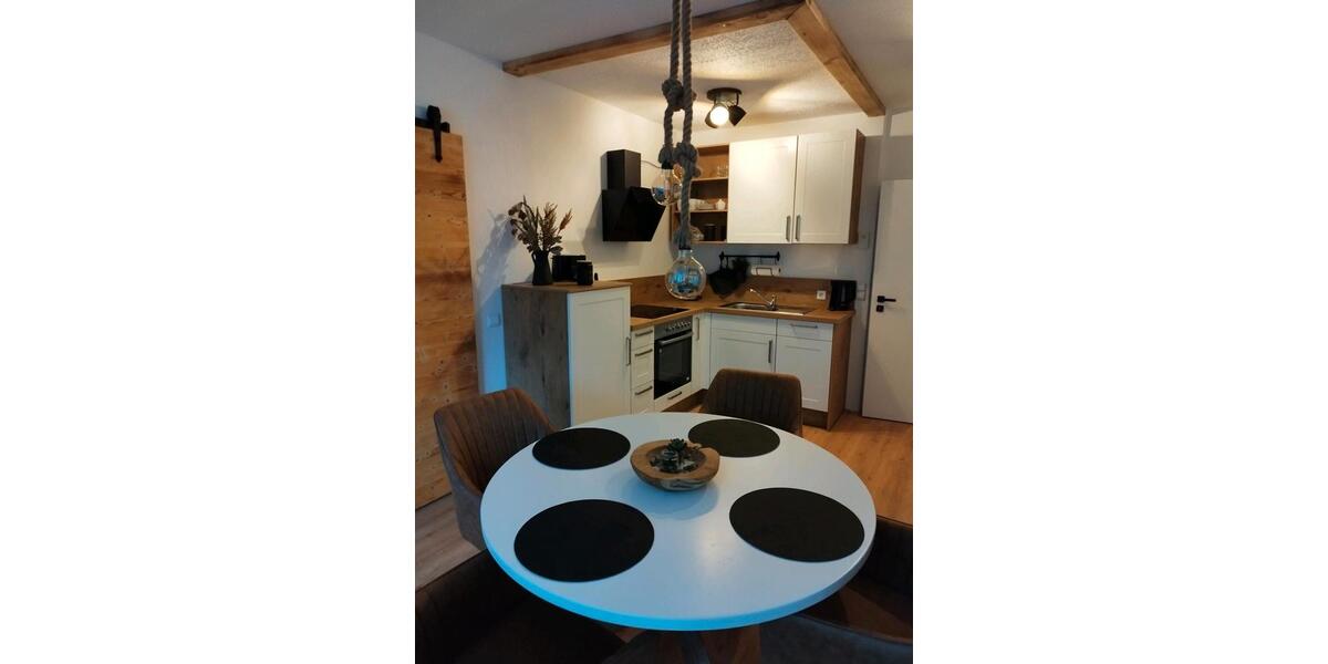 Dachgeschoßwohnung Goslar OS Hahnenklee-Bockswiese - 3 Zimmer, 56 m&sup2;, 130.000&euro; | Angebot:27114726