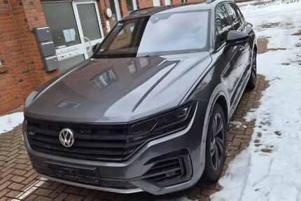 VW Touareg 310.000 km 31.892 &euro; Osnabrück 49076