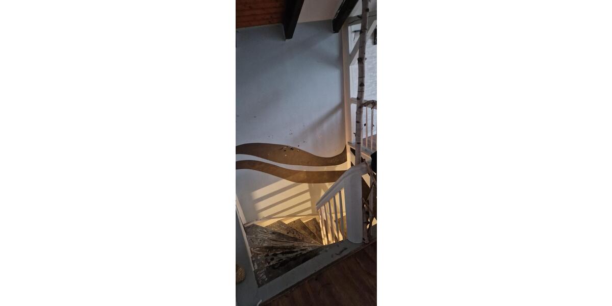 Einfamilienhaus Neustadt bei Coburg - 5 Zimmer, 176 m&sup2;, 140.000&euro; | Angebot:24597026