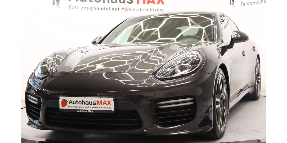 Porsche Panamera 77.681 km 47.990 &euro; Mannheim 68219