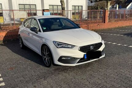 Seat Leon 97.441 km 17.800 € Langen 63225