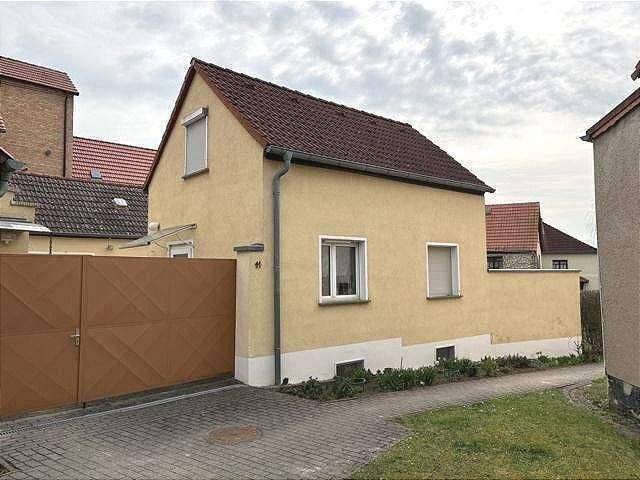 Einfamilienhaus Nemsdorf-Göhrendorf Göhrendorf - 3 Zimmer, 80 m&sup2;, 79.000&euro; | Angebot:26908645