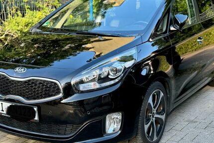 Kia Carens 195.000 km 10.400 € Kiel 24109