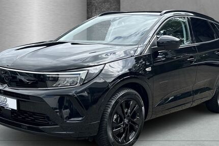 Opel Grandland (X) 31.557 km 25.990 &euro; Hamburg 22117