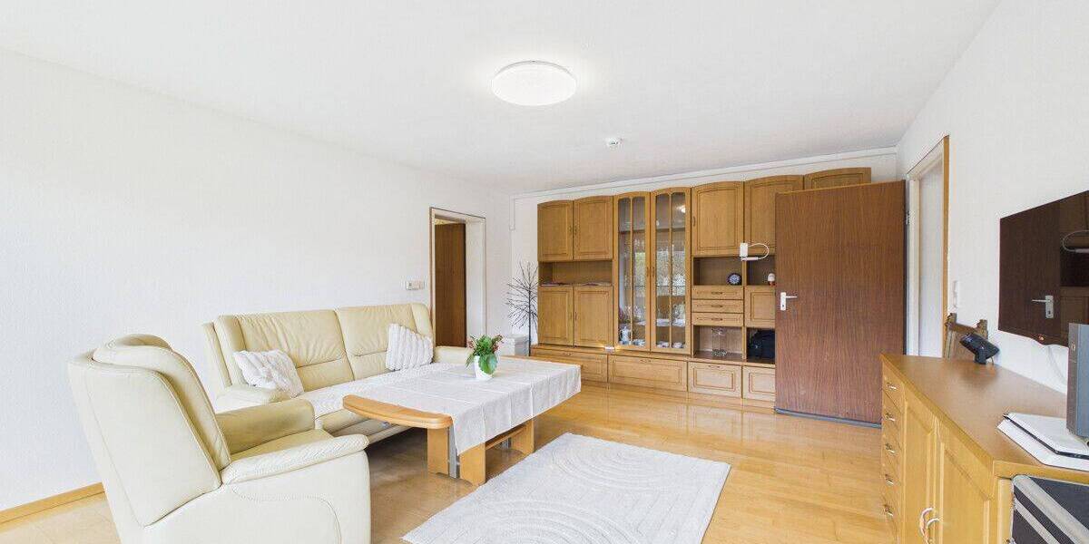 Etagenwohnung Würzburg Lindleinsmühle - 3 Zimmer, 77 m&sup2;, 167.000&euro; | Angebot:26891626