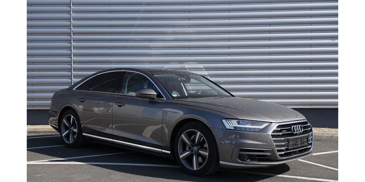 Audi A8 228.000 km 33.700 &euro; Mühlhausen 92360