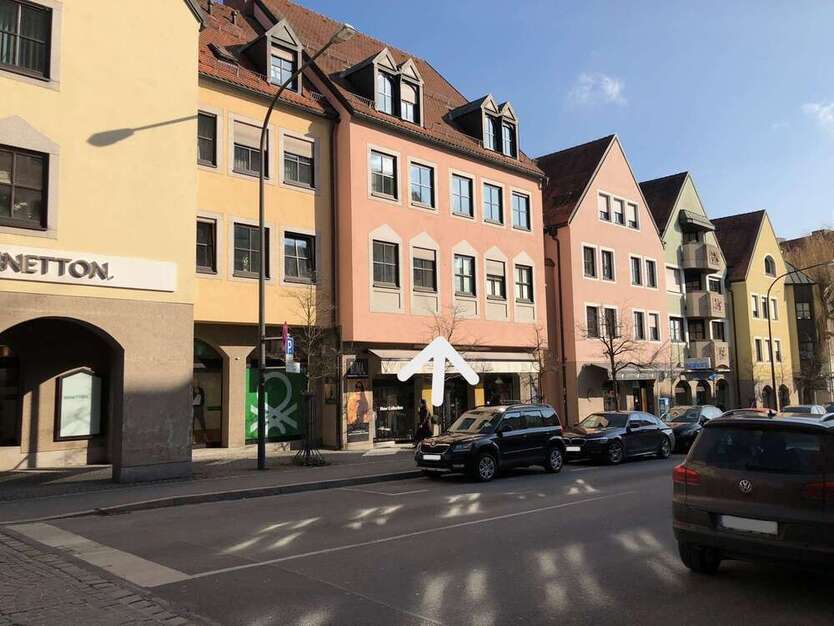 Büro in Weiden 1.000 € 142 m²