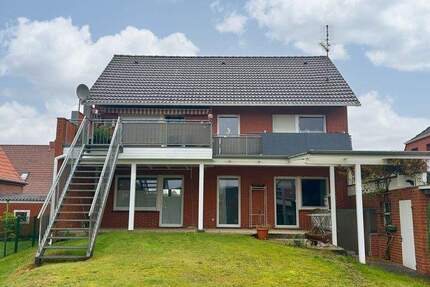 Gepflegtes Zweifamilienhaus mit vermieteter Einheit in Nordhorn 8 zimmer