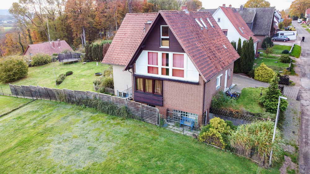Ihr Zuhause, Ihr Panorama – Wohnen mit traumhafter Aussicht - Einfamilienhaus Porta Westfalica | Angebot:13564854