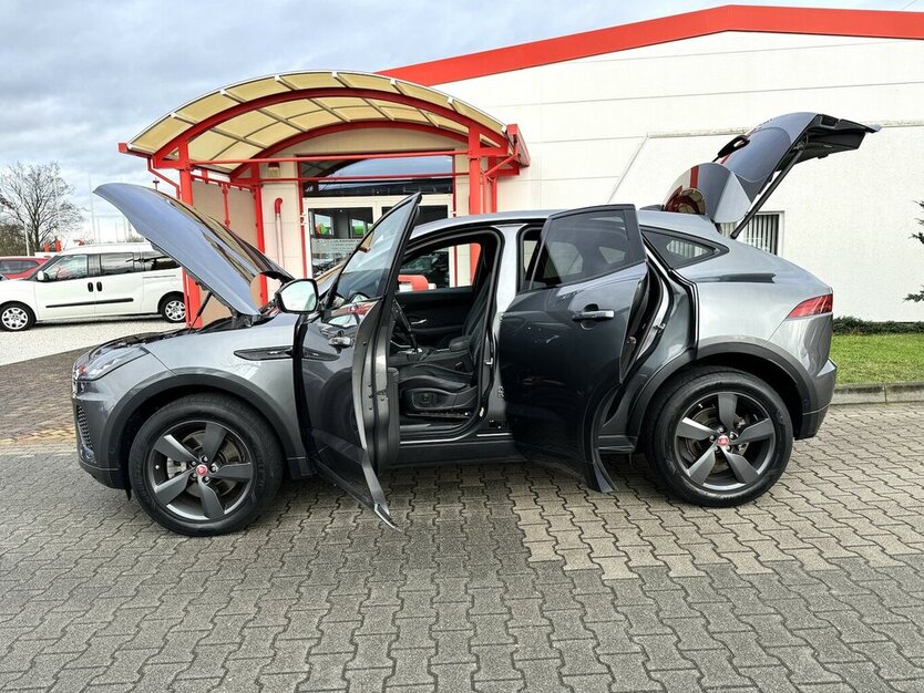 Jaguar E-Pace P250 R-Dynamic Black LED/Nav/VZE/Spur/ACC 70.425 km 23.990 € Leipzig 04347